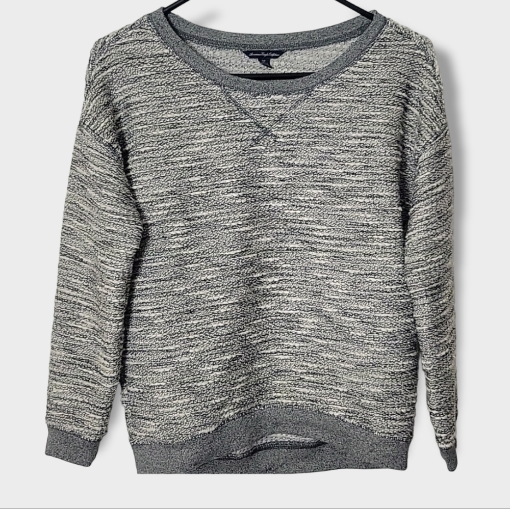 American Eagle Grey Marled Metallic Knit Sweater Size Small